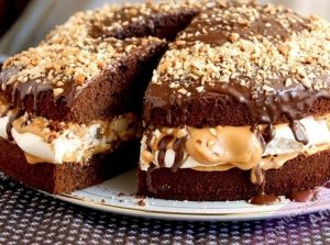 Торт Сникерс, рецепты с фото