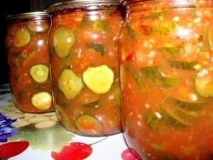 рецепт огурцов с томатным соусом