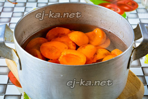 абрикосы в сиропе
