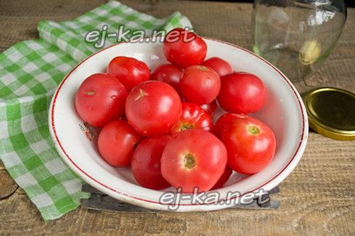 Вымытые помидоры