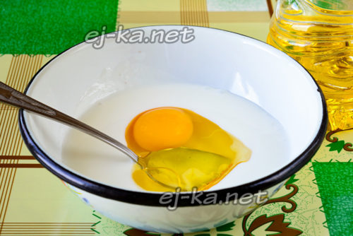 добавление яйца к кефиру