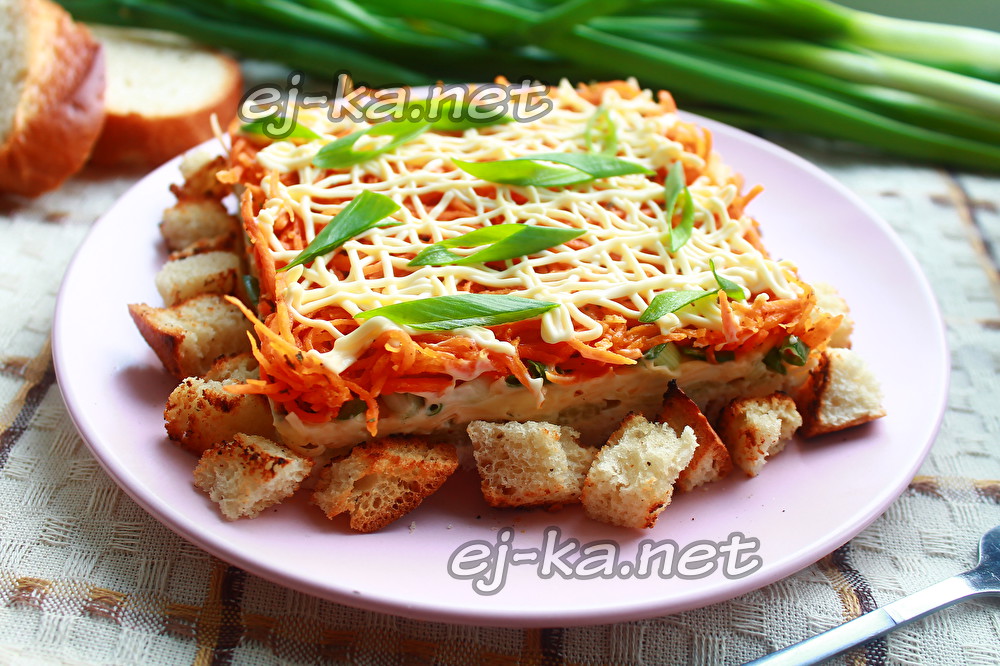 салат с морковкой по-корейски и курицей
