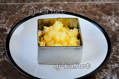 слой ананасов