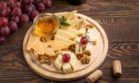 Сырная тарелка: состав сыров